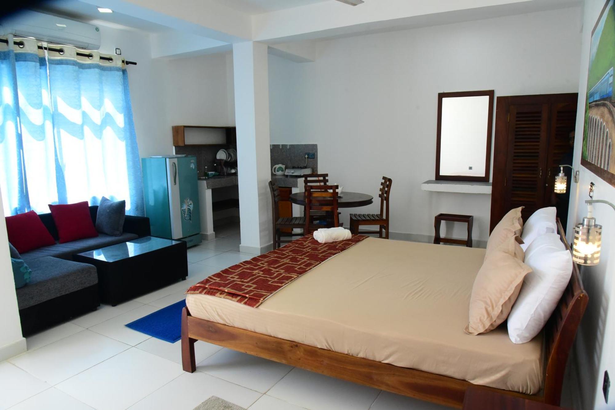 Hotel Happy Tuna Hikkaduwa Esterno foto