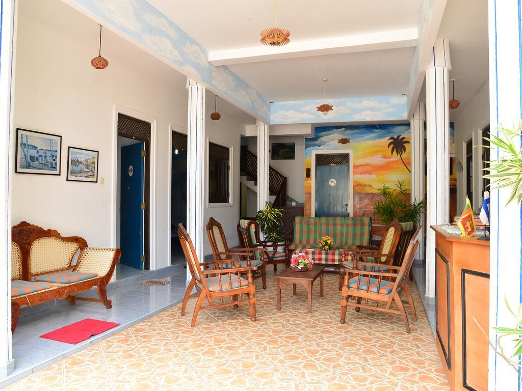 Hotel Happy Tuna Hikkaduwa Esterno foto