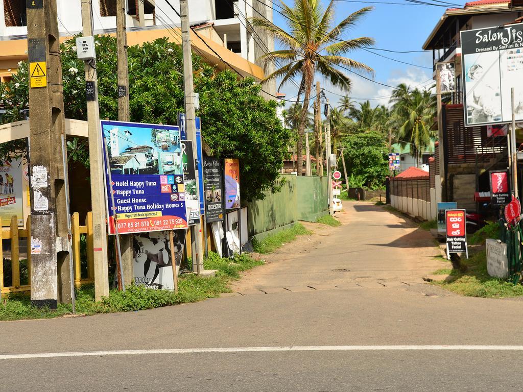 Hotel Happy Tuna Hikkaduwa Esterno foto