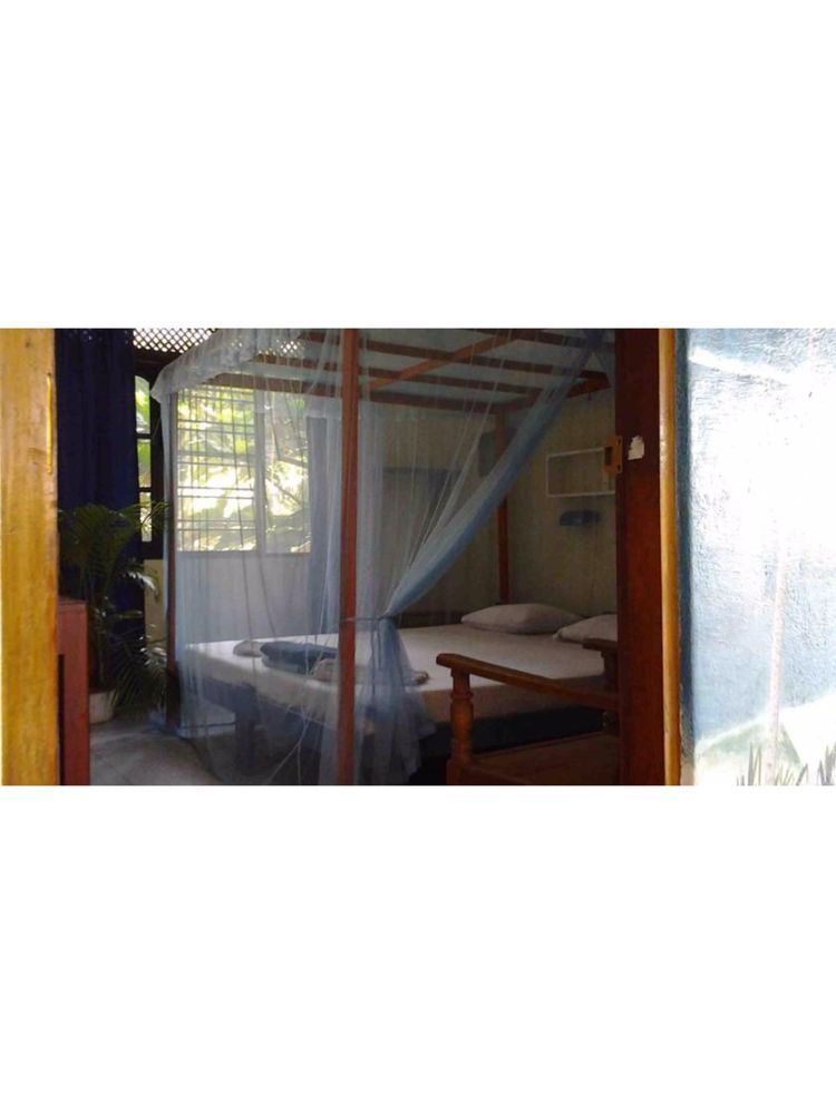 Hotel Happy Tuna Hikkaduwa Esterno foto