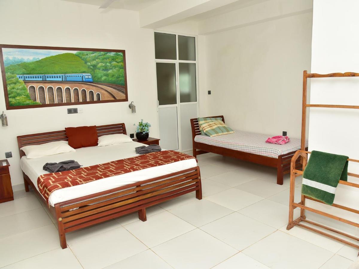 Hotel Happy Tuna Hikkaduwa Esterno foto